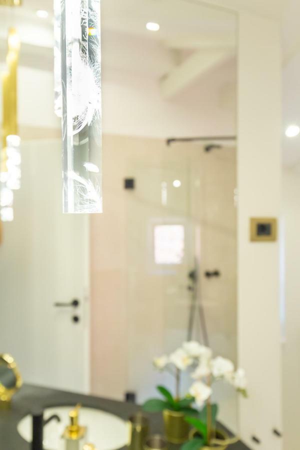 Old Town House With Floor Heating & Lush Private Garden Casa vacanze *